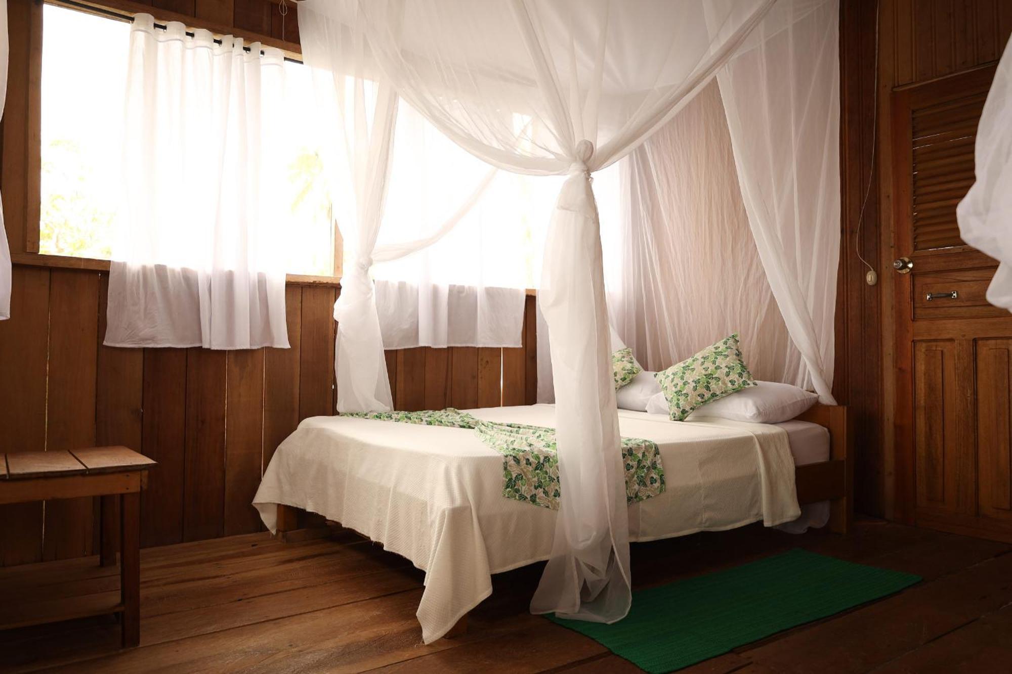 La Ceiba, Amazonas Hotel Leticia Exterior photo